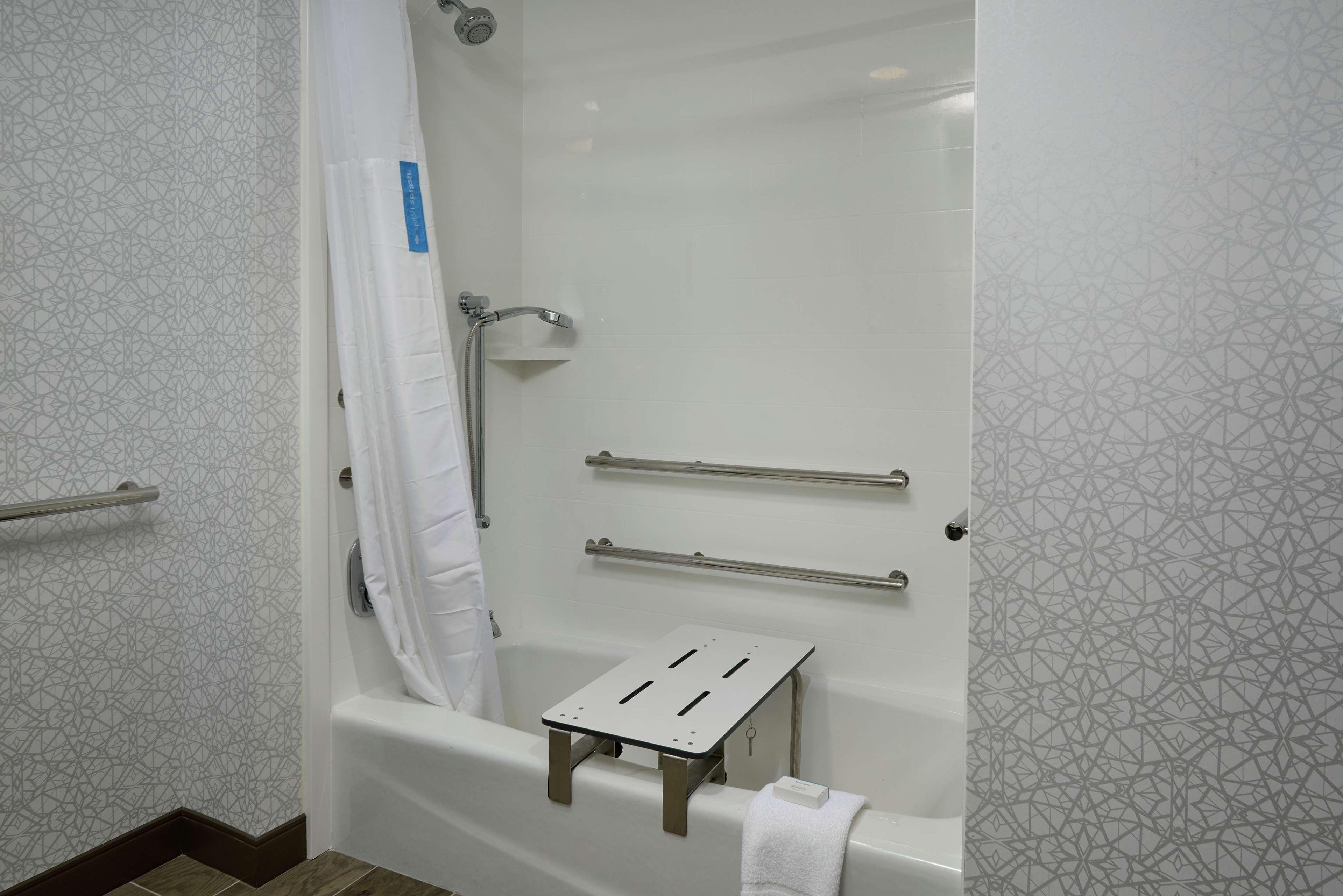 Hampton Hotel 3*