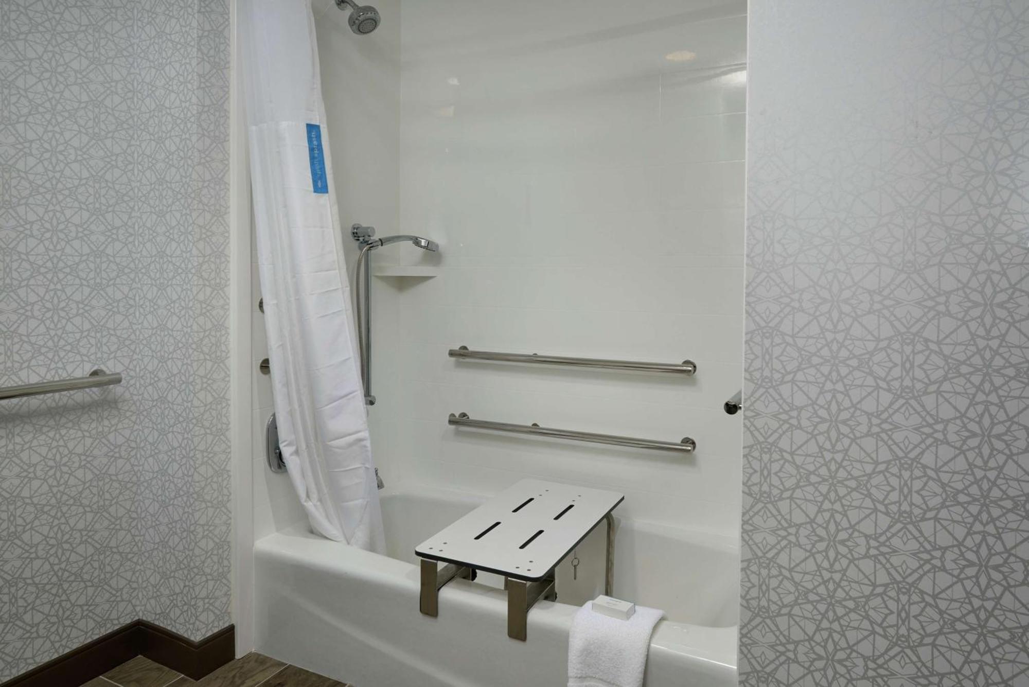 Hampton Hotel